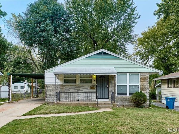 114 Monteith Circle, St Louis, MO 63137