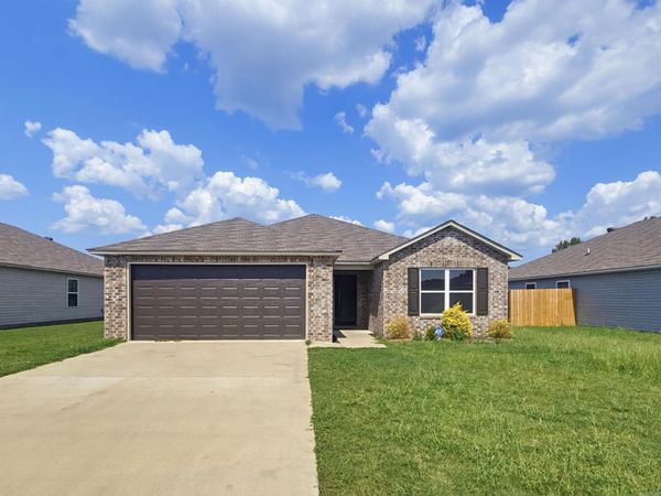 37 Sunny Oak Trail , Conway, AR 72032