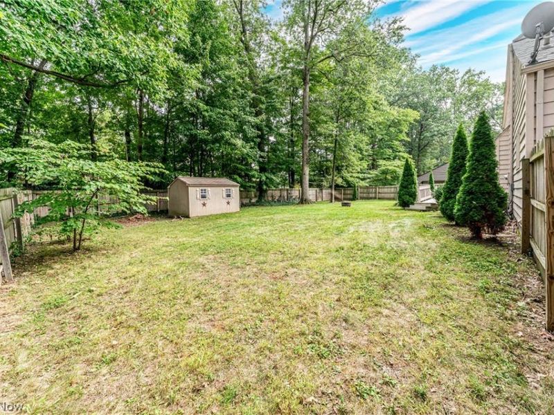427 Armour Road, Avon Lake, OH 44012 Photo 42