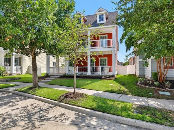 1624 Sea Pines Drive, Savannah, TX 76227