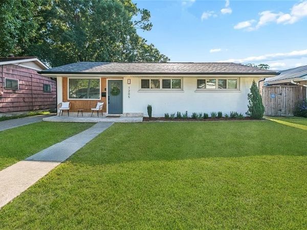 1205 WALTHAM Street , Metairie, LA 70001