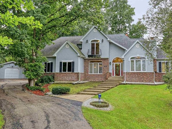 3115 Hawks Haven Trail, Deforest, WI 53532