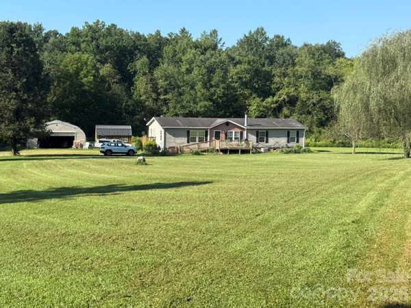 907 Epley Drive , Marion, NC 28752