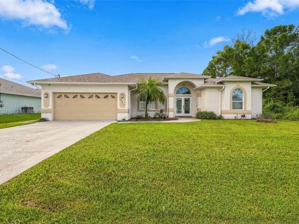6122 NW Daroco Ter , Port St. Lucie, FL 34986