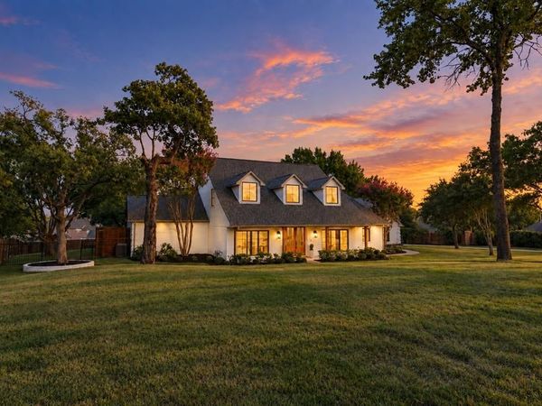1042 Diamond Boulevard, Southlake, TX 76092