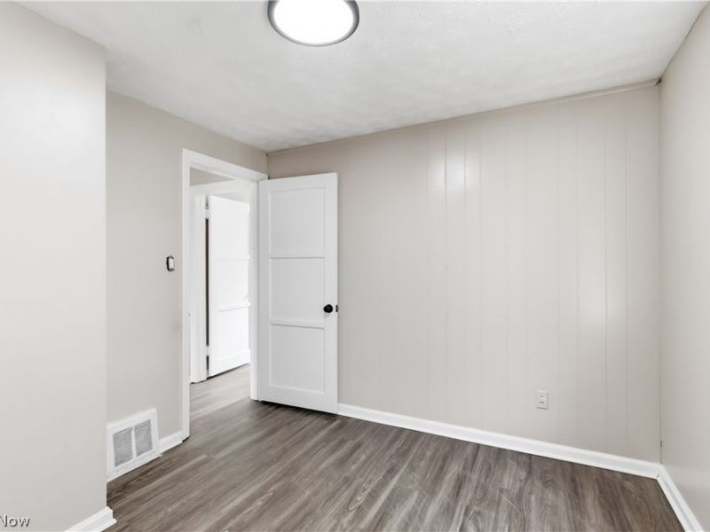 12904 Brookfield Avenue, Cleveland, OH 44135 Photo 25