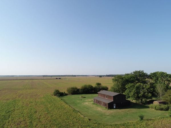 13820 Shiloh Cemetery Road , Whittington, IL 62897