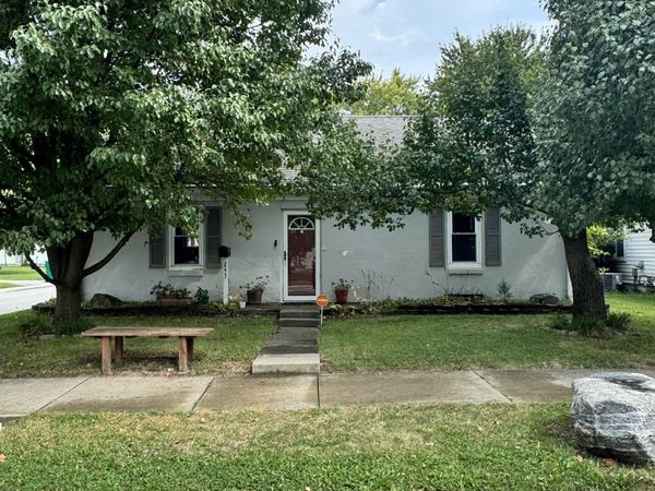 243 N Jefferson Street , Brownsburg, IN 46112