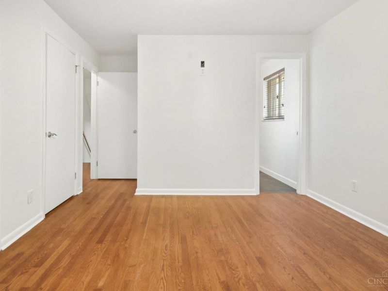 8819 Cavalier Drive, Springfield Township, OH 45231 Photo 14