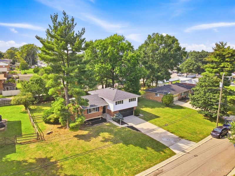 8819 Cavalier Drive, Springfield Township, OH 45231 Photo 26