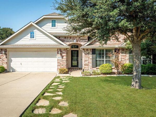 1313 Canyon Creek Road , Wylie, TX 75098
