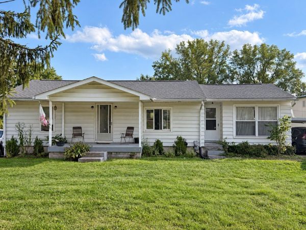 960 Grove Road, Zanesville, OH 43701