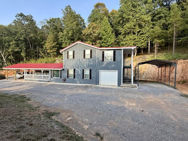 690 Ditch Gap Road, Whitwell, TN 37397