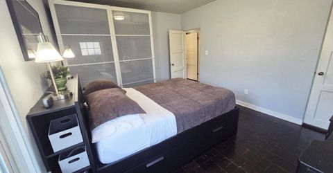 740 W Plumb Lane, Reno, NV 89509 Photo