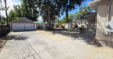 740 W Plumb Lane, Reno, NV 89509 Photo