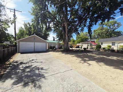 740 W Plumb Lane, Reno, NV 89509 Photo