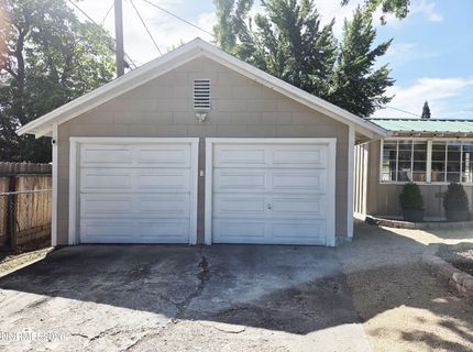 740 W Plumb Lane, Reno, NV 89509 Photo