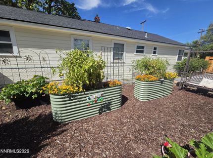 740 W Plumb Lane, Reno, NV 89509 Photo