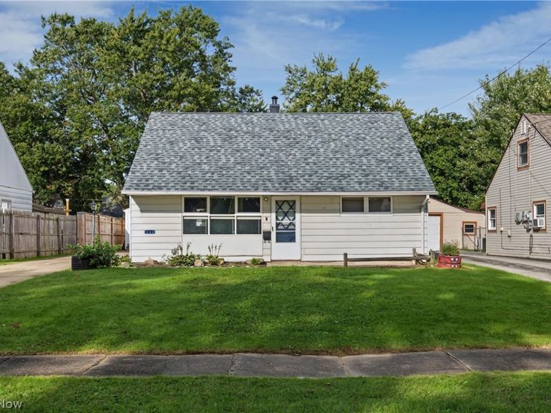 162 N Beverly Avenue , Youngstown, OH 44515 Photo 3