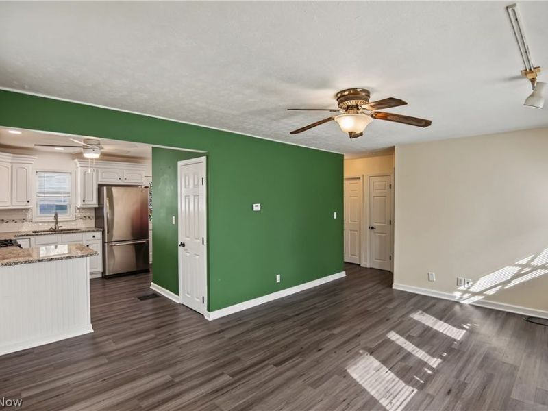 162 N Beverly Avenue , Youngstown, OH 44515 Photo 9