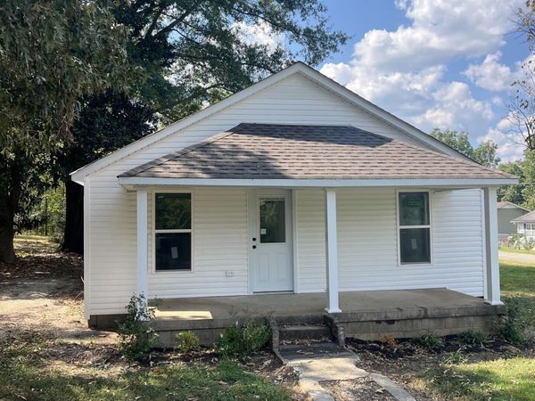 405 Baughn Street , Henderson, TN 38340