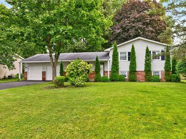 34 Evergreen Drive, Rochester, NY 14624