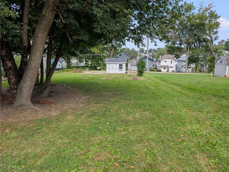 1221 Gomber Avenue, Cambridge, OH 43725 Photo 2