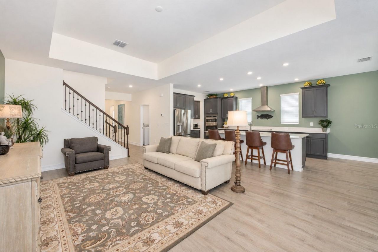 18342 Serene Lake Loop, Lutz, FL 33548 Photo