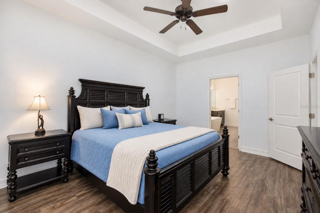 18342 Serene Lake Loop, Lutz, FL 33548 Photo