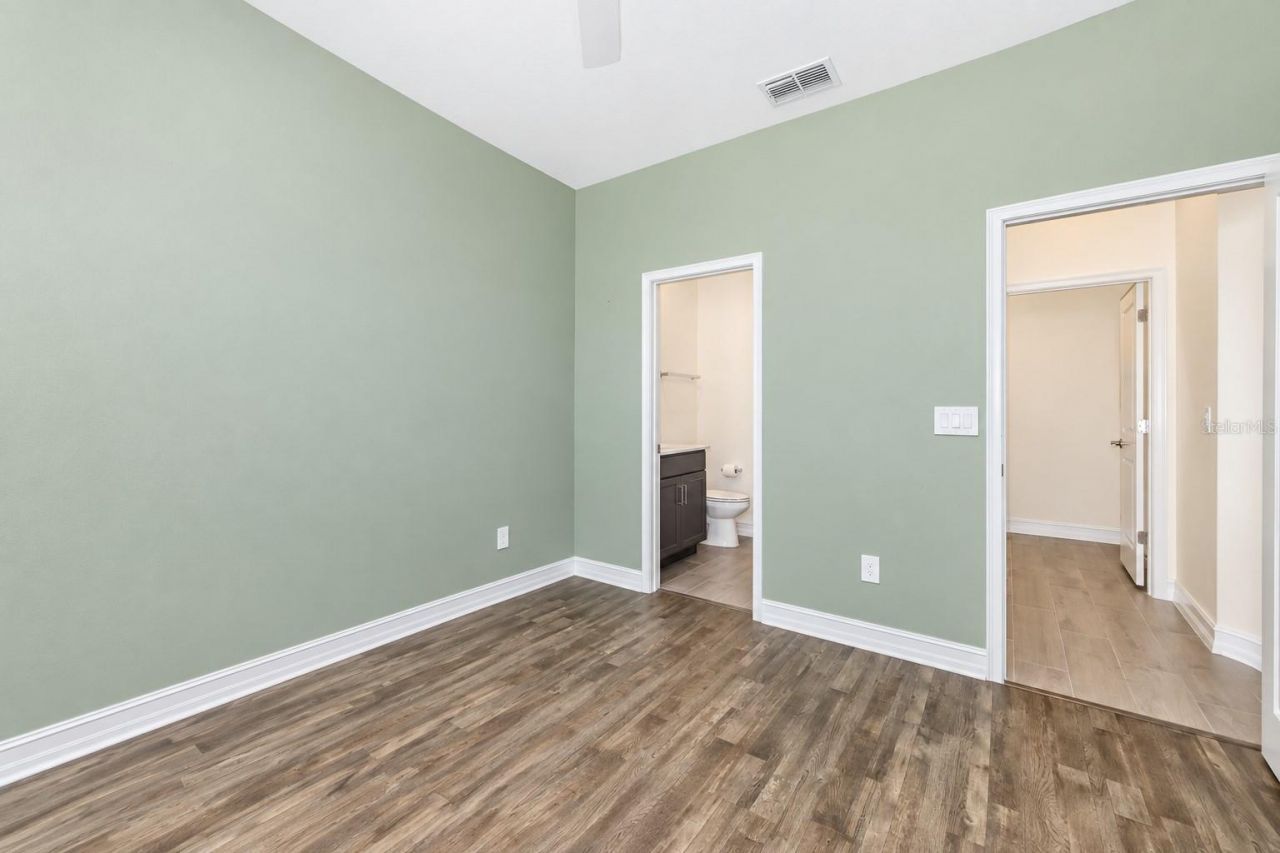18342 Serene Lake Loop, Lutz, FL 33548 Photo