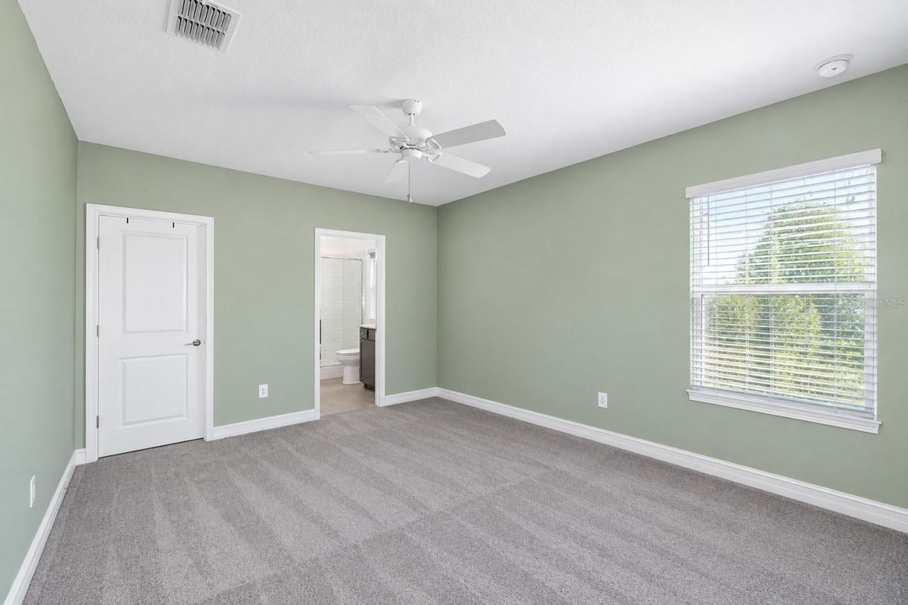 18342 Serene Lake Loop, Lutz, FL 33548 Photo