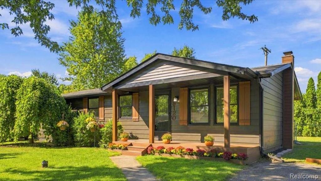 9120 Julia Avenue, White Lake Township, Mi 48386 Main Photo
