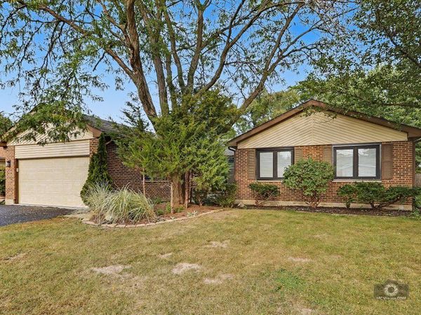 1424 Coral Reef Way , Lake Zurich, IL 60047