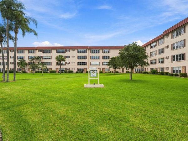 9950 62ND TERRACE N, Unit 408, ST PETERSBURG, FL 33708