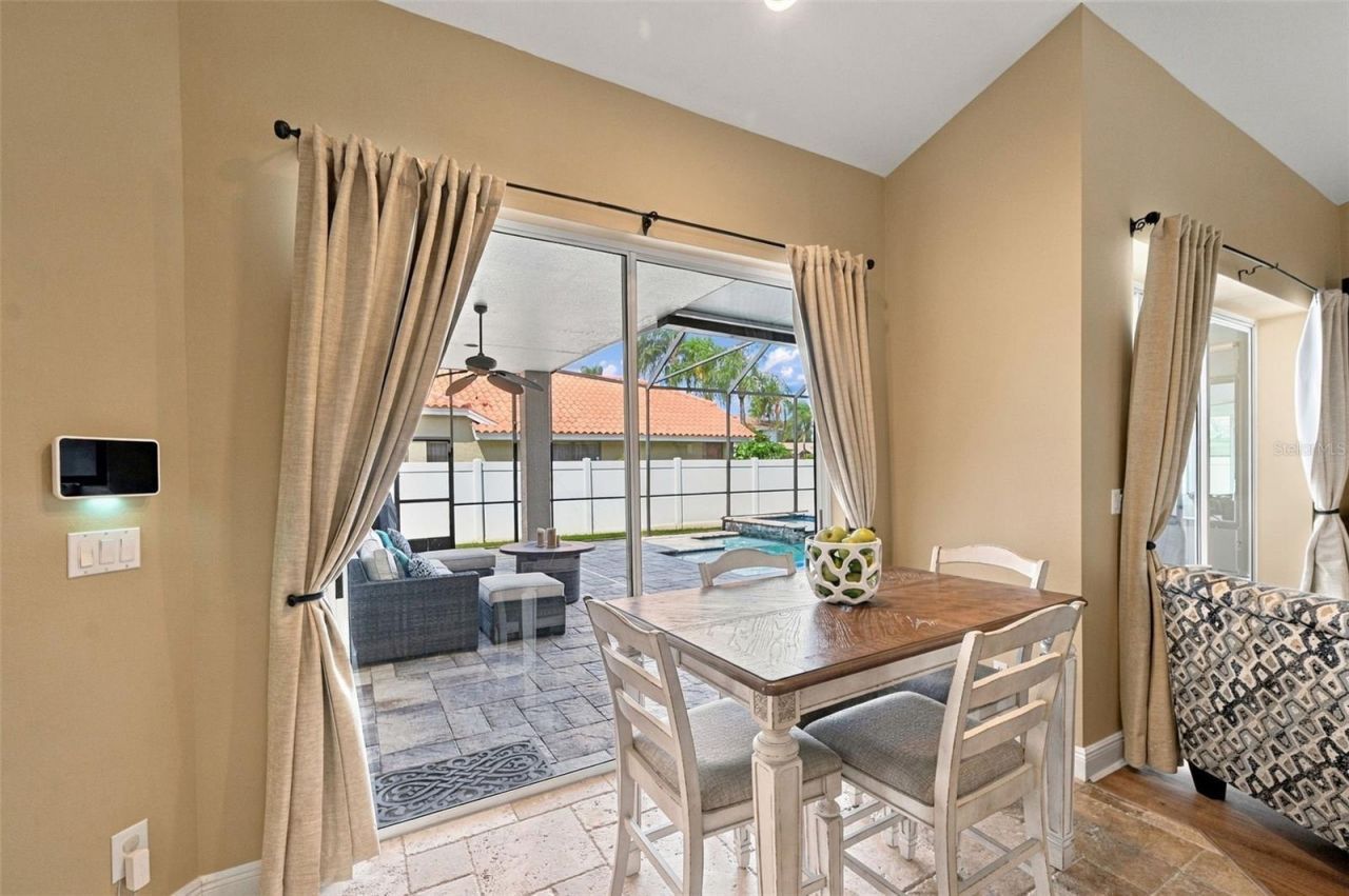 2966 Hillcreek Circle S, Clearwater, FL 33759 Photo