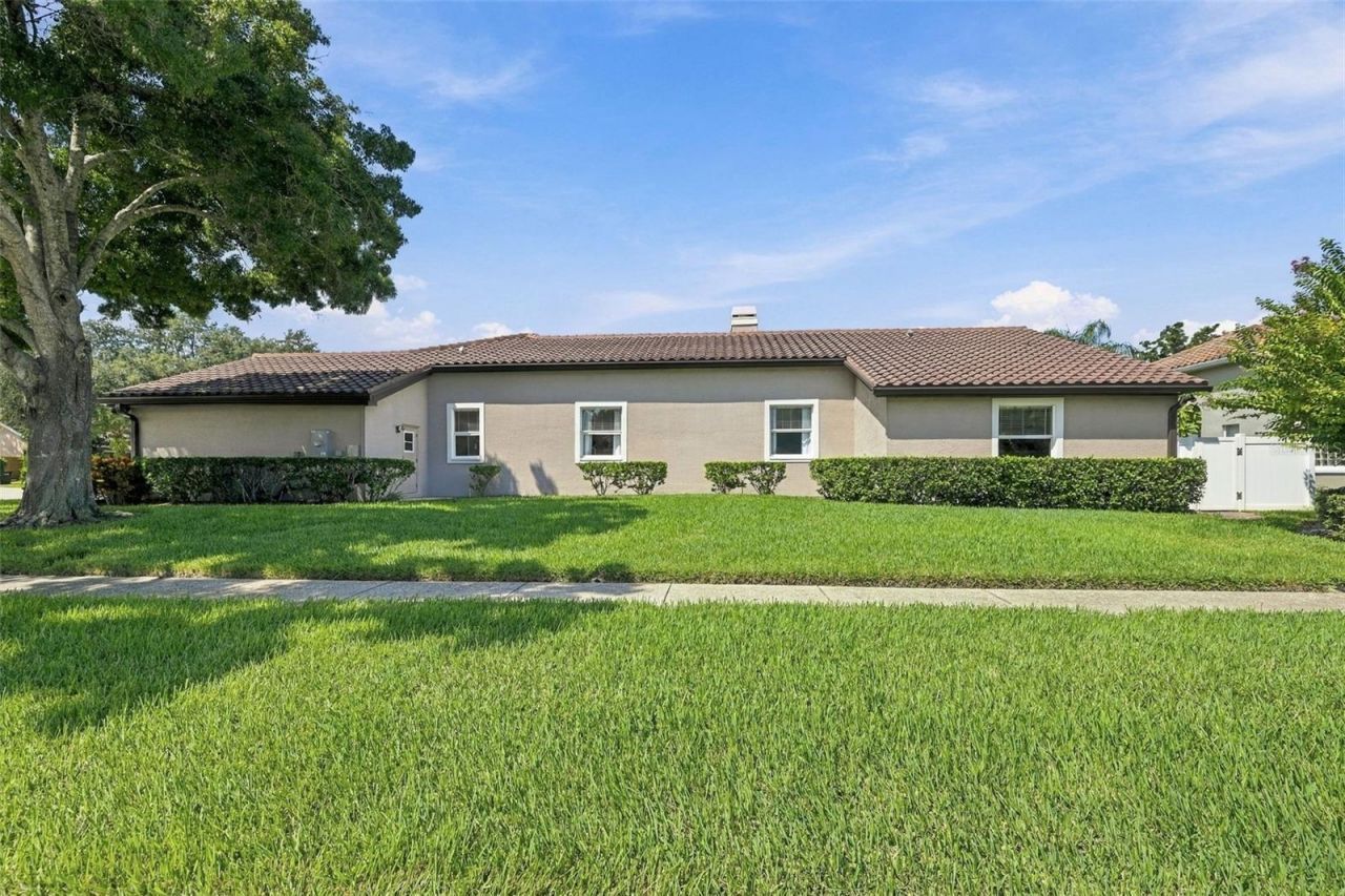 2966 Hillcreek Circle S, Clearwater, FL 33759 Photo