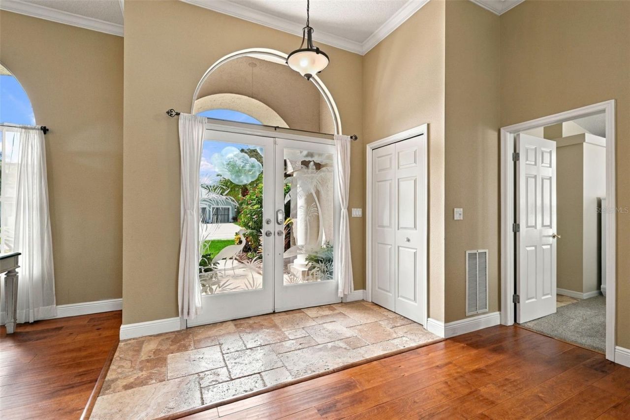 2966 Hillcreek Circle S, Clearwater, FL 33759 Photo