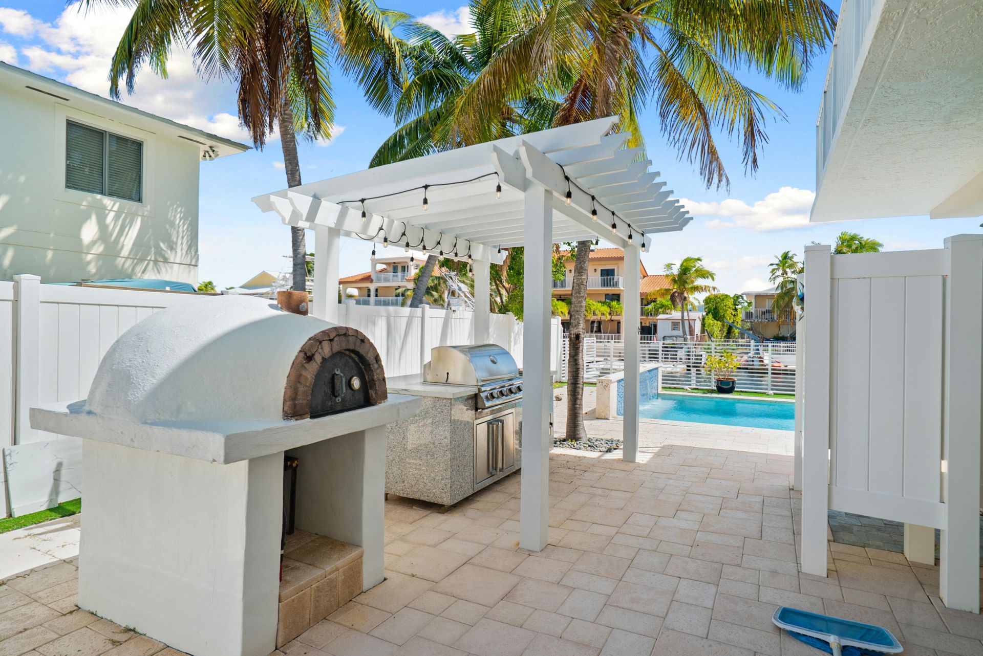 202 Atlantic Boulevard, Key Largo, FL 33037 Photo