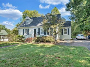 1000 Lake Drive, Bedford, VA 24523