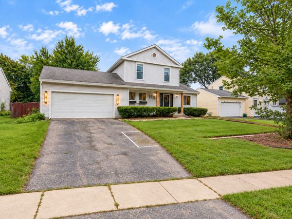 1401 Knoll Drive , Naperville, IL 60565