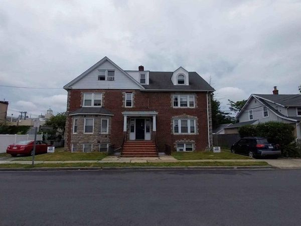 19 MADISON Avenue , Unit 1, Franklin Square, NY 11010