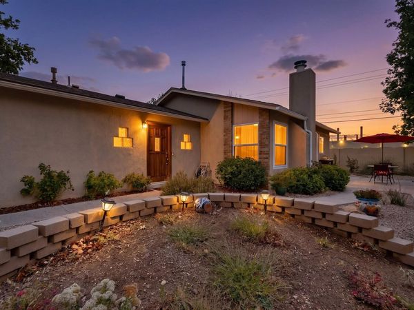 10812 Lagrange Park Drive NE, Albuquerque, NM 87123