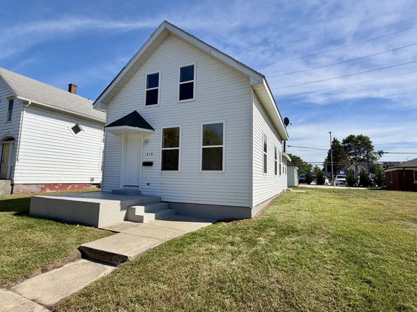 215 E 10th Street , Michigan City, IN 46360
