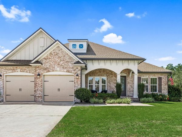 389 Meadow Lake Drive, Freeport, FL 32439