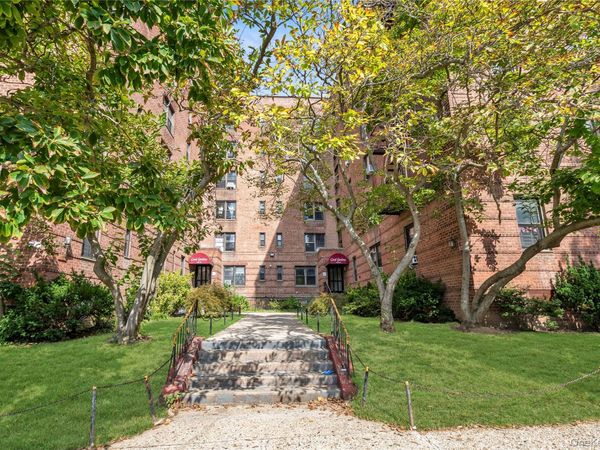 144-11 Sanford Avenue , Unit 1H, Flushing, NY 11355