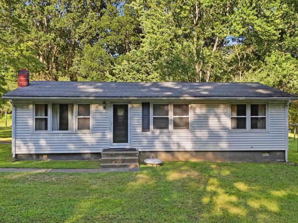 1104 OLD LOUISA RD, Gordonsville, VA 22942