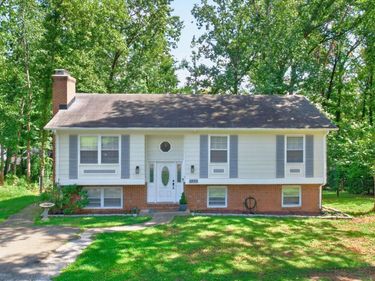 1321 OAK TREE LN , Charlottesville, VA 22901