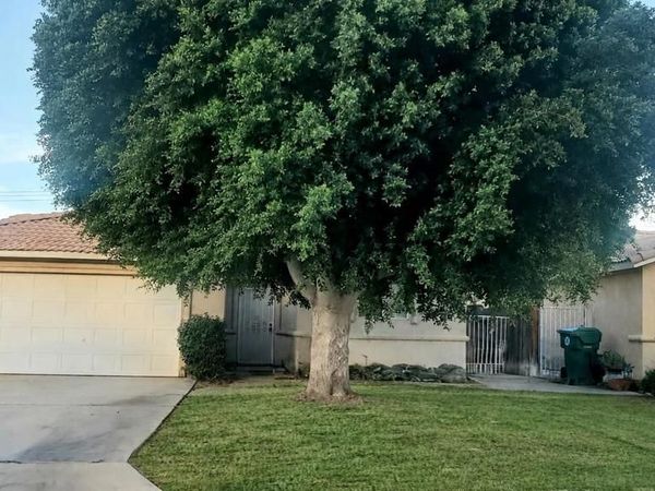 51420 Avenida Velasco, La Quinta, CA 92253