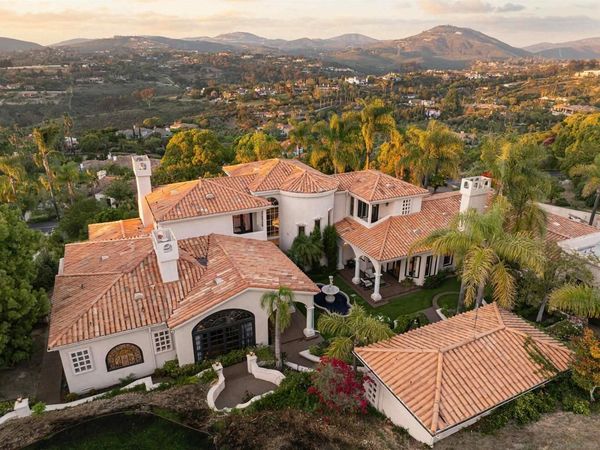 18136 Via Ascenso, Rancho Santa Fe, CA 92067