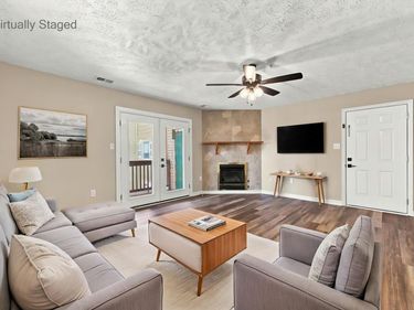1290 OX RD, Unit E6, WOODSTOCK, VA 22664